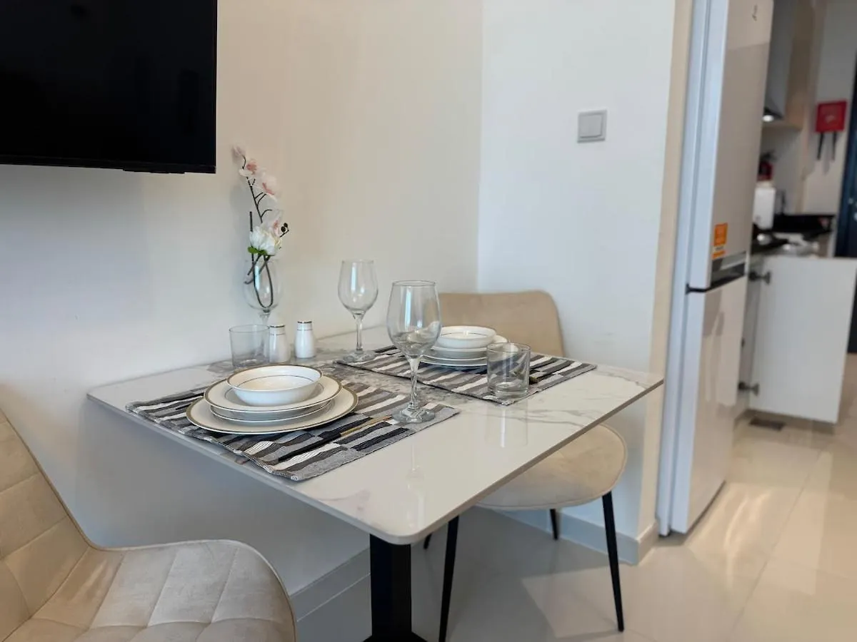 Ashri Studio In Carson C, Damac Hills 1 Dubai